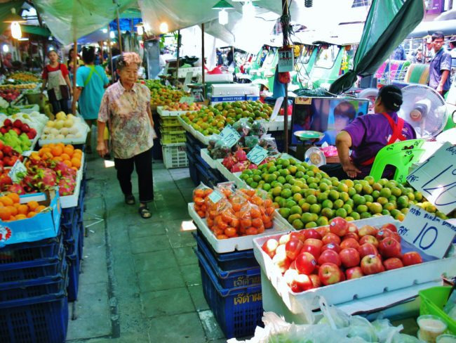 Bangkok street life